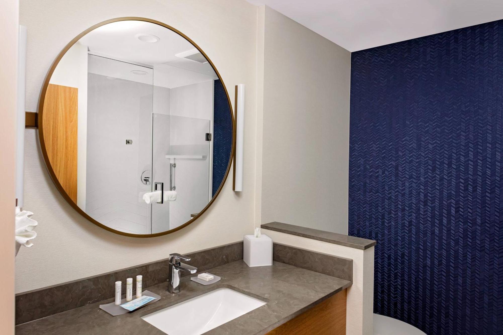 Fairfield By Marriott Port Clinton Waterfront Hotel Exterior foto